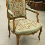 886 2209 ARMCHAIR